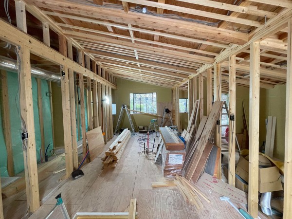 85361bd2081257fe3eb0ad01d23c35a4